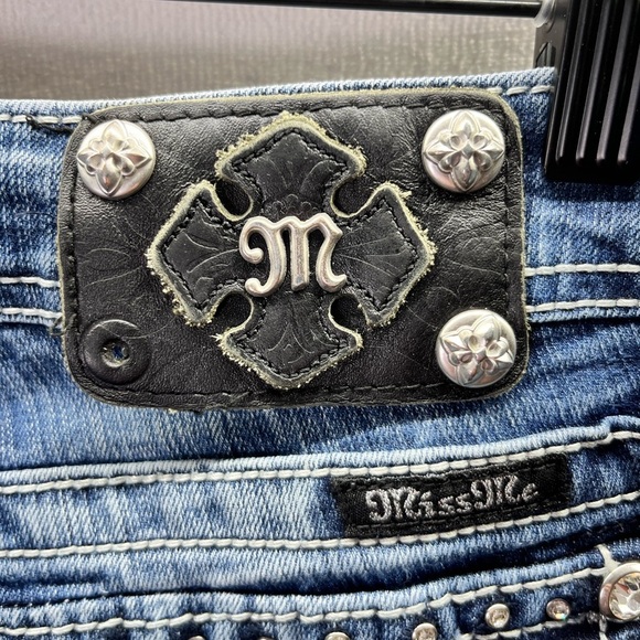 Miss Me Bootcut Denim Jeans Womens 28 Blue Stretxh Enbroidered Flap pocket 2165 - Picture 11 of 12